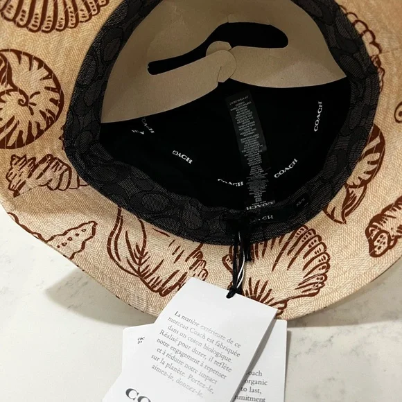 COACH BEIGE AND BROWN SEASHELL BUCKET HAT - Picture 9 of 10